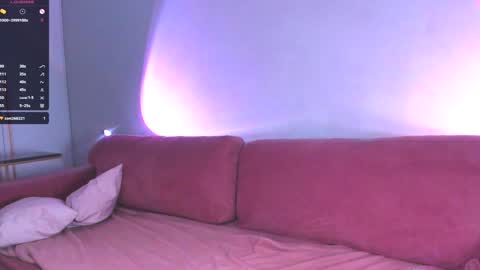 Snapshot of burn_lissa chatting on 01.14.25 Lissa online show from 01.14.25