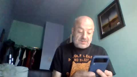 burnleyguy1977 online show from 06.18.26