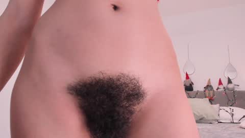 Larisa online show from 12.19.24