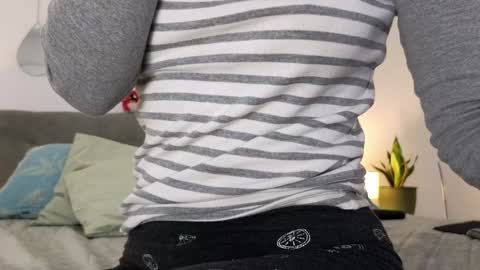 Larisa online show from 01.10.25