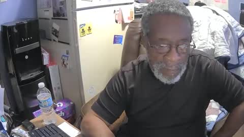 bushhunter23 online show from 01.09.25