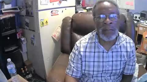 bushhunter23 online show from 12.04.25