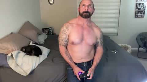 Snapshot of bustedsprockets chatting on 04.24.26 Pocket Daddy cockring gaycouple cockring lovense daddy online show from 04.24.26
