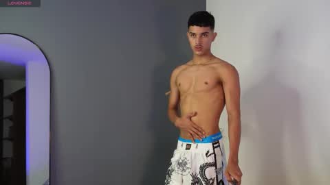 Snapshot of busterspinter chatting on 10.23.25 Buster independent model online show from 10.23.25