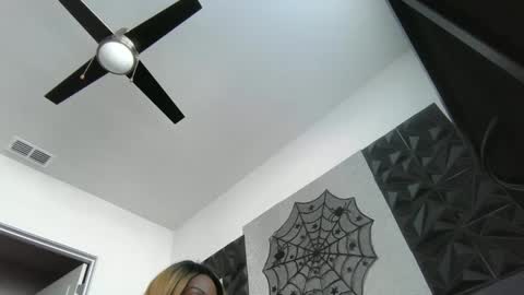 busty_ebony69 online show from 12.12.24
