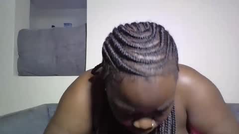 Snapshot of busty_mellons chatting on 09.16.25 busty_mellons online show from 09.16.25