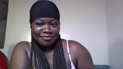 Snapshot of busty_mellons chatting on 09.17.25 busty_mellons online show from 09.17.25