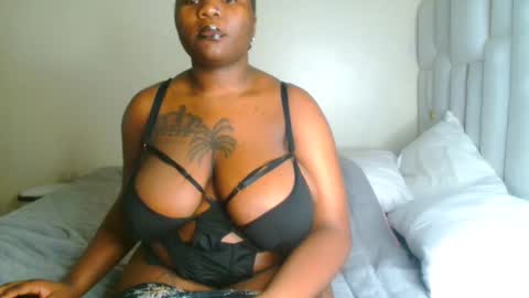 busty_mellons69 online show from 03.27.26