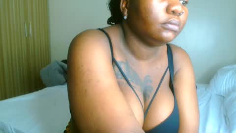 busty_mellons69 online show from 04.17.26