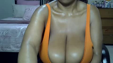 bustytessa37 online show from 04.02.26