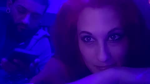 Snapshot of busybee83 chatting on 02.08.25 busybee83 online show from 02.08.25