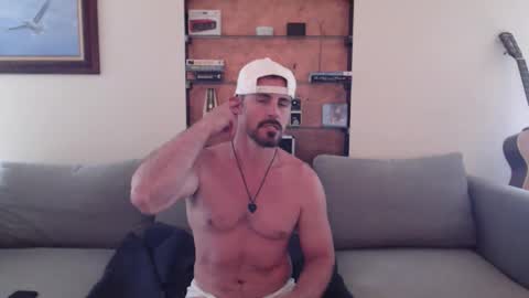 Snapshot of but4urpleasure chatting on 03.24.26 but4urpleasure online show from 03.24.26