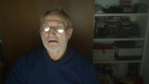 Buttlover2233 online show from 01.16.26