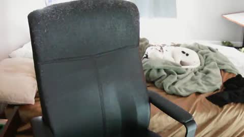 Snapshot of bxbydior chatting on 09.28.25 bxbydior online show from 09.28.25