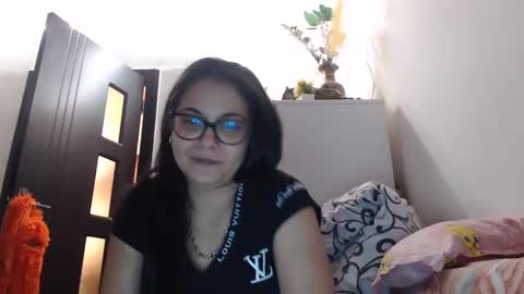 Snapshot of byanna_kevin chatting on 12.12.24 Byanna and Kevin online show from 12.12.24