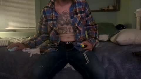 1DontR3member online show from 11.24.25