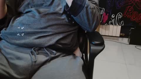 Snapshot of cafetabac chatting on 02.26.25 cafetabac online show from 02.26.25