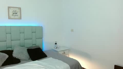 Cailyn Independent model online show from 12.03.24