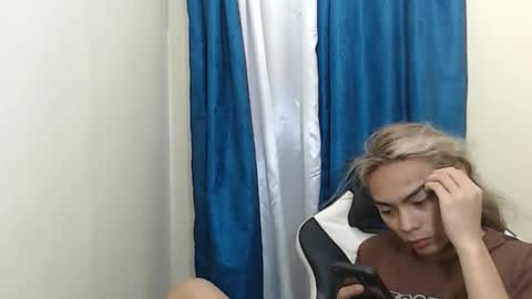 caitessa_bellemoir online show from 03.11.26