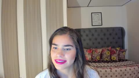 caitlingomez0 online show from 11.26.25