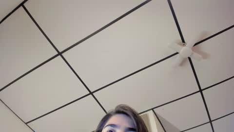 caitlingomez0 online show from 11.28.25