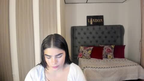 caitlingomez0 online show from 03.22.26