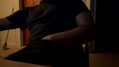 Snapshot of cakezoverfakez chatting on 09.23.25 longjohns online show from 09.23.25