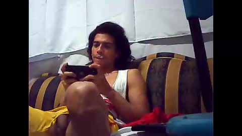 Snapshot of californiacam2 chatting on 12.05.24 californiacam2 online show from 12.05.24