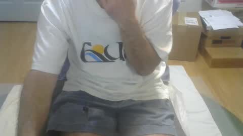 Snapshot of califun4u chatting on 01.12.25 califun4u online show from 01.12.25