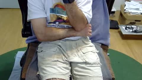 Snapshot of califun4u chatting on 12.02.25 califun4u online show from 12.02.25