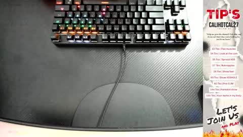 Snapshot of calihotcaliente27 chatting on 09.29.25 calihotcaliente27 online show from 09.29.25