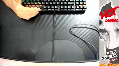 Snapshot of calihotcaliente27 chatting on 10.14.25 calihotcaliente27 online show from 10.14.25