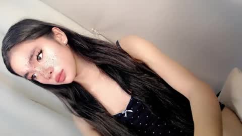 call_me_nina online show from 07.20.26