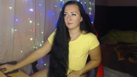 Shaya online show from 10.13.25