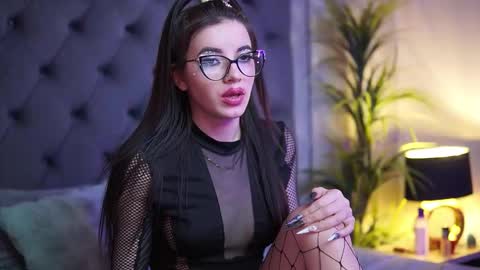 Snapshot of callieluna chatting on 03.04.26 Callie online show from 03.04.26