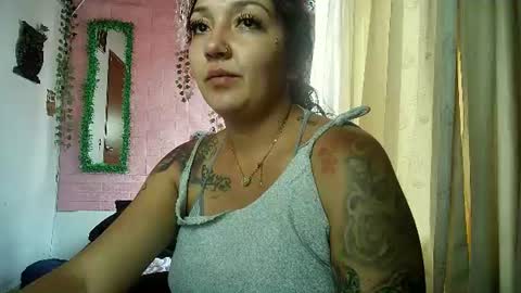 Snapshot of callme_lolas chatting on 06.21.26 paula online show from 06.21.26
