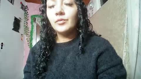Snapshot of callme_lolas chatting on 07.06.26 paula online show from 07.06.26