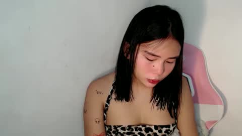 Snapshot of callme_remaxxx7 chatting on 11.25.25 Rema online show from 11.25.25