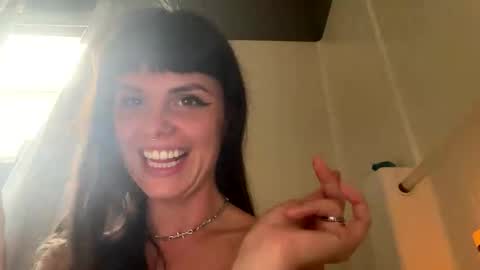 SG Baby online show from 09.15.25