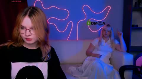 callmevivien online show from 04.18.26