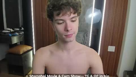 Snapshot of calvin_loves_you chatting on 07.14.26 Hey I am Calvin online show from 07.14.26