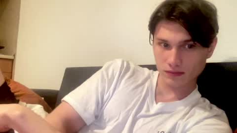 Snapshot of calvin_win chatting on 06.03.26 calvin_win online show from 06.03.26