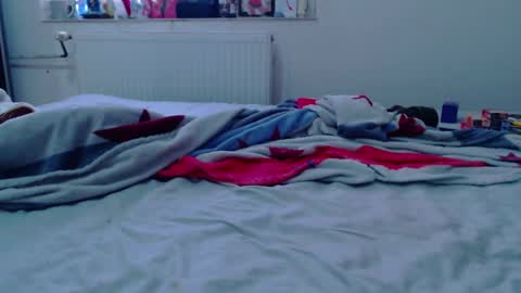 Calvinjohnlad online show from 02.17.25