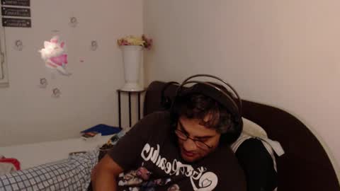 Calvinjohnlad online show from 11.18.25