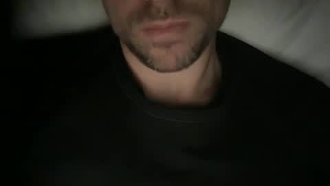 Snapshot of calvinzz chatting on 01.22.25 calvinzz online show from 01.22.25