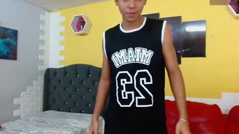 cam_sexyboy online show from 10.17.25