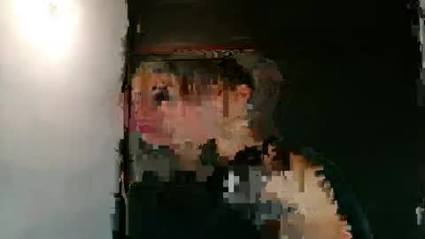 Snapshot of camara110 chatting on 01.16.25 camara110 online show from 01.16.25