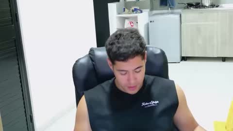 camara110 online show from 02.25.26