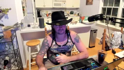 camarant online show from 10.07.25