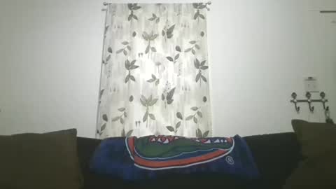 Chillaxin lets talk  online show from 02.11.25